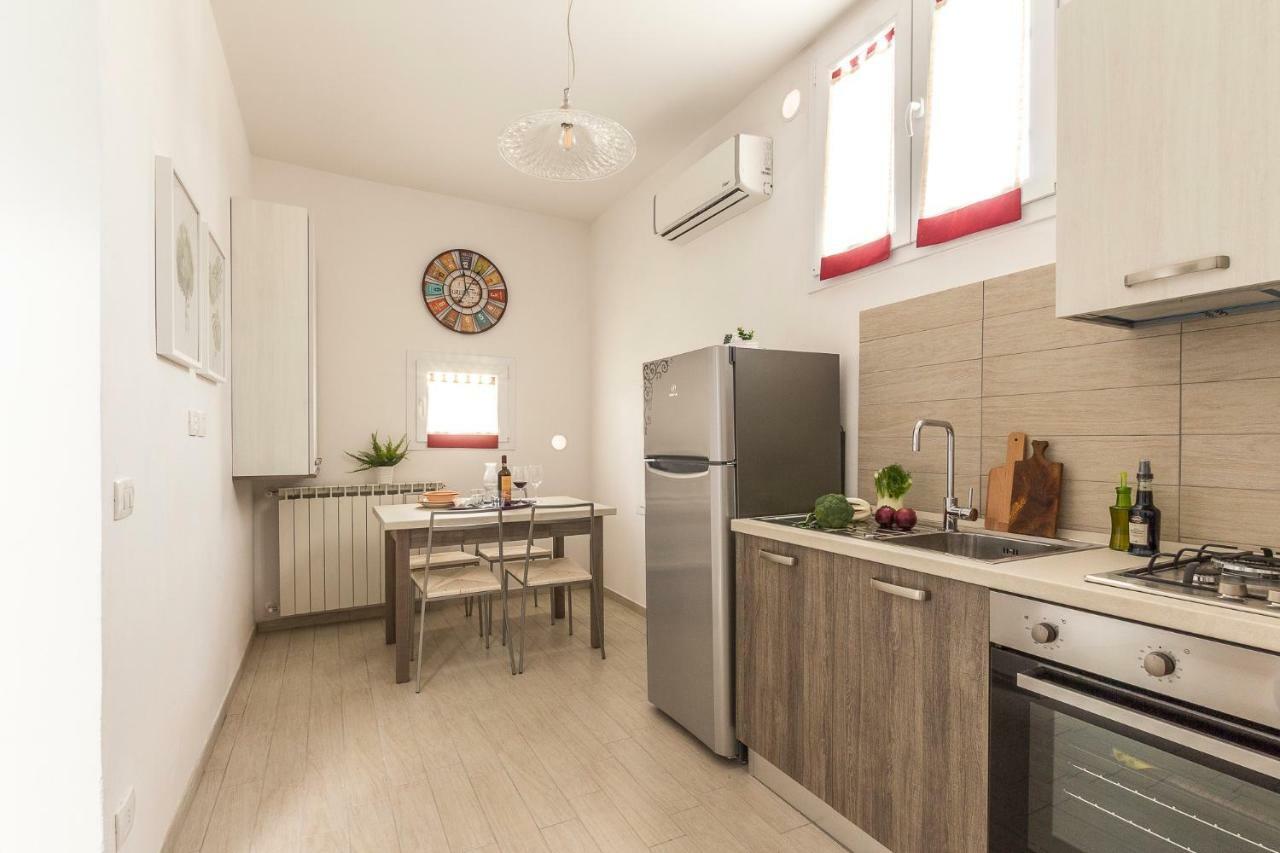 Emma & Olga Apartments -In The City Centre- Florence Luaran gambar